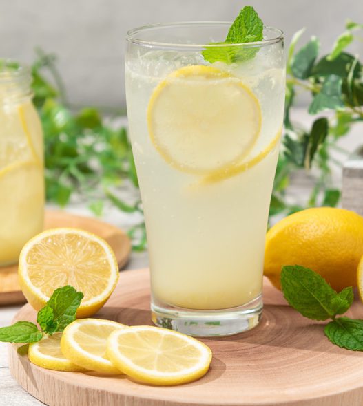 Taste-of-Love-Catering-and-Design-Lemonade
